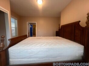 816 River St in Boston, MA - Foto de edificio - Building Photo