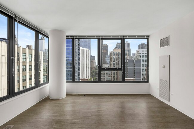 171 W Superior St in Chicago, IL - Building Photo - Building Photo