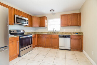 1264 Rising Sun Blvd in Winter Springs, FL - Building Photo - Building Photo