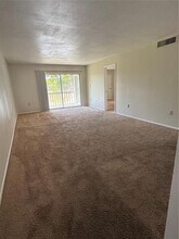 212 Cypress Ln in Oldsmar, FL - Building Photo - Building Photo