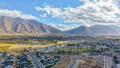7 S Moonlit Rd in Mapleton, UT - Building Photo - Building Photo
