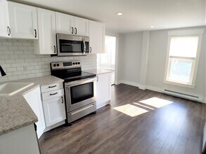 50 Grove St in Hopkinton, MA - Building Photo - Building Photo