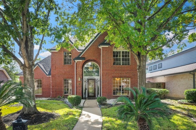 14311 Islandwoods Dr