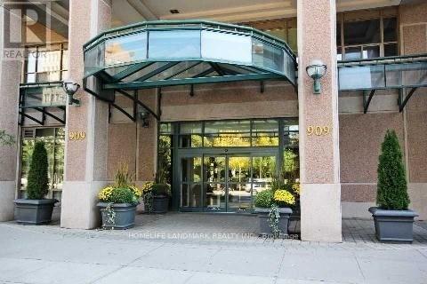 909-2909 Bay St. in Toronto, ON - Building Photo - Building Photo