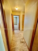 209-211 Birdie Dr in Pleasant Hill, MO - Building Photo - Building Photo