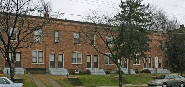 2910 Markbreit Ave in Cincinnati, OH - Foto de edificio - Building Photo