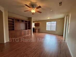 960 North Silver Lode Avenue in Washington, UT - Building Photo - Building Photo