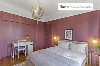 Private bedroom in 4 bed/1.5 bath Home in San Francisco, CA - Building Photo - Building Photo