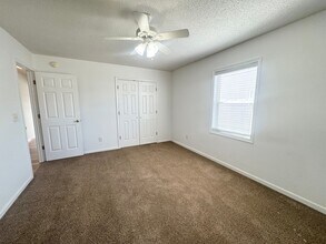 111 Raintree Run in Elizabeth City, NC - Building Photo - Building Photo