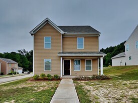 15 Blake Ave in Porterdale, GA - Building Photo