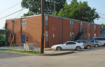 901 Lamar St in Lafayette, LA - Building Photo - Building Photo