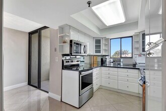 6372 La Costa Dr in Boca Raton, FL - Building Photo - Building Photo