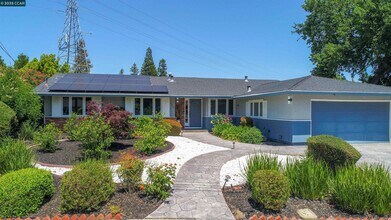 360 El Divisadero Ave in Walnut Creek, CA - Building Photo - Building Photo