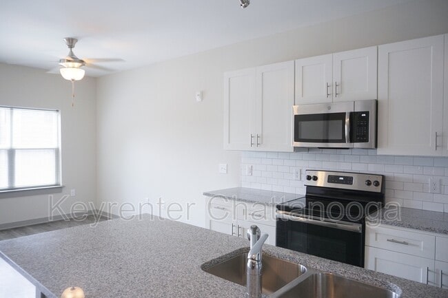 782 Riverfront Pkwy in Chattanooga, TN - Building Photo - Building Photo