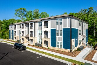 Elevate Lake Norman in Mooresville, NC - Foto de edificio - Building Photo