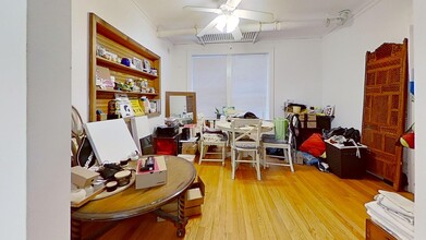 843 W Wolfram St in Chicago, IL - Building Photo - Building Photo