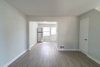 124 Yorke St in Salem, NJ - Building Photo - Building Photo