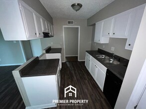 5011 Tradewind Terrace in Memphis, TN - Building Photo - Building Photo