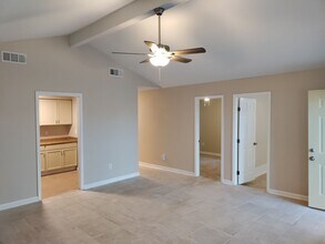 14729 Beekman Rd in New Orleans, LA - Building Photo - Building Photo