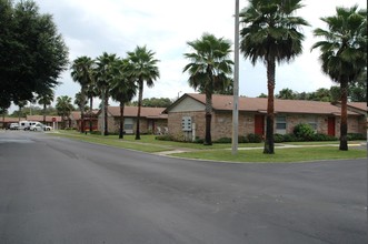 Collingswood Apartments in La Belle, FL - Building Photo - Building Photo