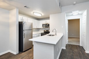 Tanemara Apartment Homes in Littleton, CO - Building Photo