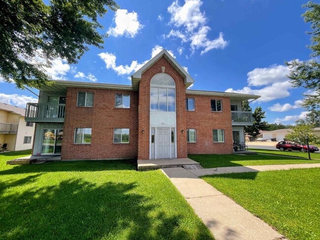 931 E Holum St, Unit 4