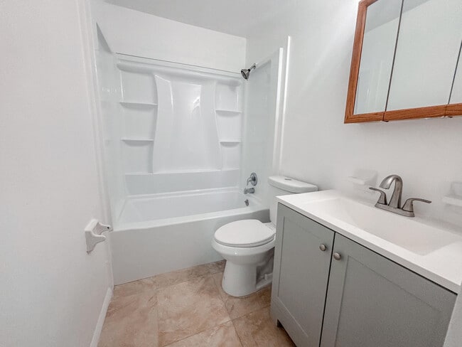 2612 S 29th St in Fort Pierce, FL - Building Photo - Building Photo