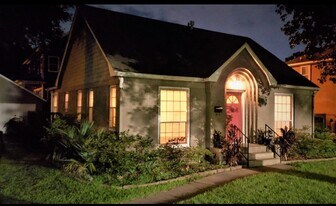 411 Graceland St in Houston, TX - Building Photo