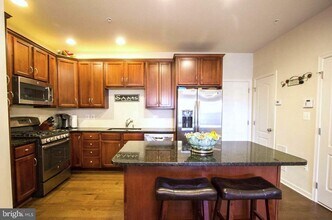 43132 Thoroughfare Gap Terrace in Brambleton, VA - Building Photo - Building Photo