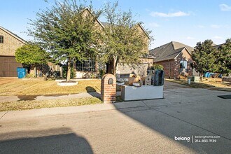 588 Deverson Dr in Rockwall, TX - Building Photo - Building Photo