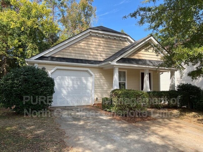 8733 Michaw Ct in Charlotte, NC - Building Photo - Building Photo