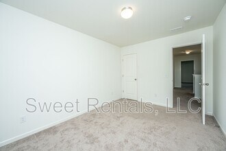 105 Rockingham Way in Moncks Corner, SC - Building Photo - Building Photo