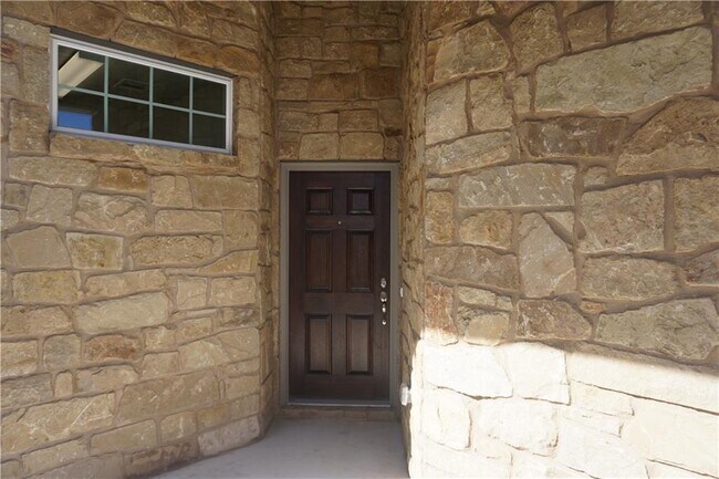 1021 Swan Flower St in Leander, TX - Building Photo - Building Photo