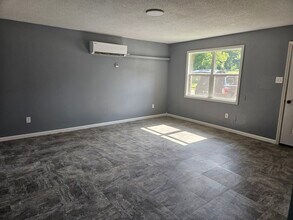 5 Mulberry St, Unit #5 in Mc Kenzie, TN - Building Photo - Building Photo