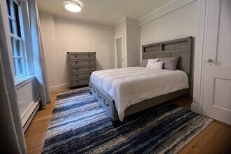 988 Memorial Dr in Cambridge, MA - Building Photo - Building Photo