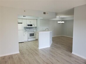 3617 NW Adriatic Ln in Jensen Beach, FL - Building Photo - Building Photo