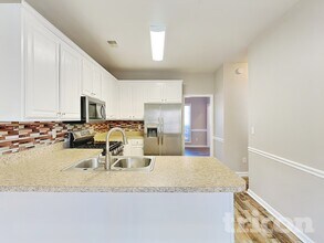 12264 Crestwood Ct in Fayetteville, GA - Foto de edificio - Building Photo