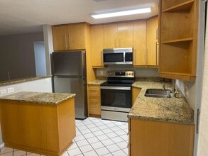4237 Oak Terrace Dr in Greenacres, FL - Building Photo - Building Photo