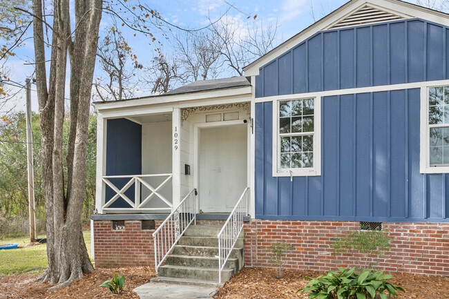 property at 1029 Quinn St