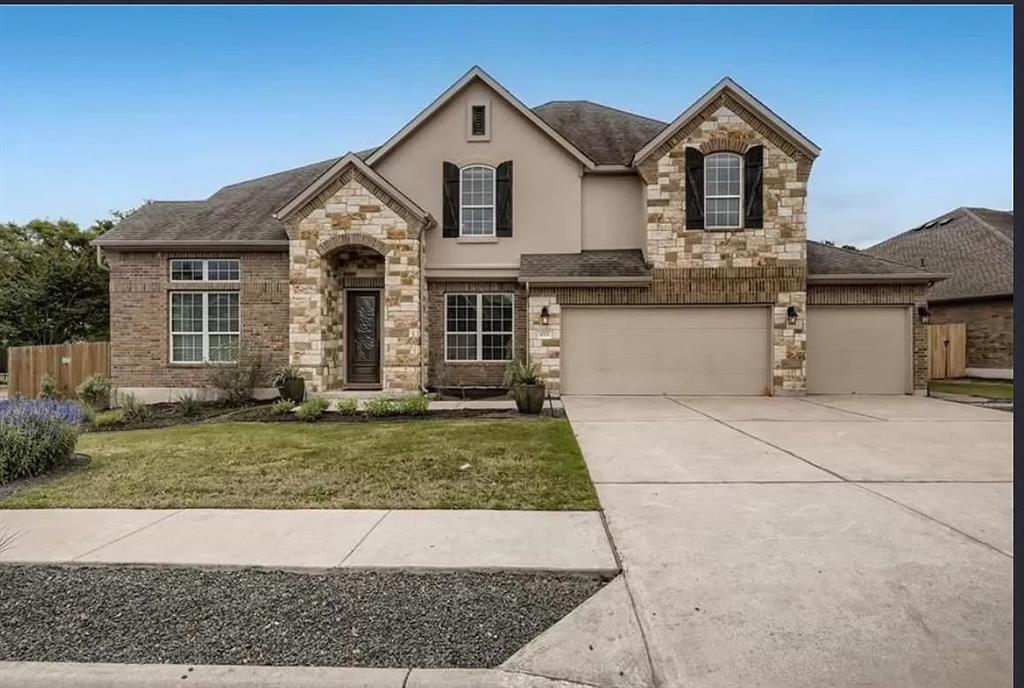 8715 Vantage Point Dr in Austin, TX - Building Photo