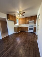 116 Elm St in Vacaville, CA - Building Photo - Building Photo