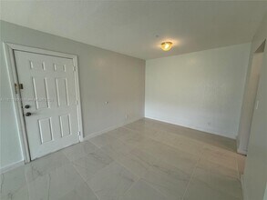 2840 NW 55th Ave in Lauderhill, FL - Building Photo - Building Photo