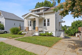 3773 Feldkamp Ave in Cincinnati, OH - Building Photo - Building Photo