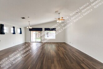 2457 W Haase Ct in Tucson, AZ - Building Photo - Building Photo