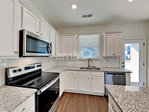 207 Stowe Rd in Belmont, NC - Building Photo - Building Photo