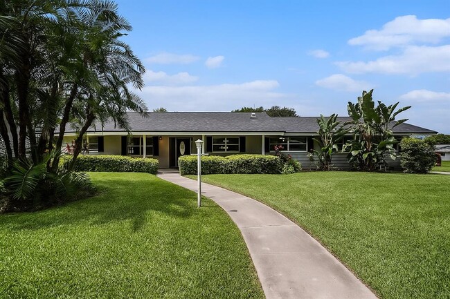 property at 1640 Picardy Cir