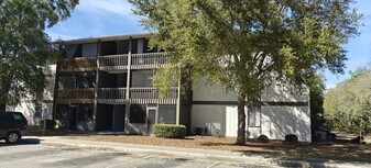6519 W Newberry Rd in Gainesville, FL - Building Photo