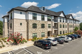 West Edge Apartments in Lynchburg, VA - Building Photo - Building Photo
