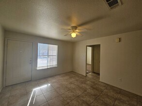 3209 Toledo Dr in Killeen, TX - Foto de edificio - Building Photo