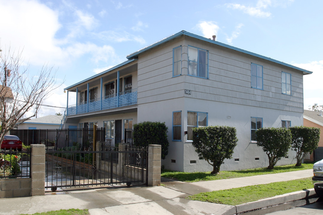 1464 Gardenia Ave in Long Beach, CA - Building Photo